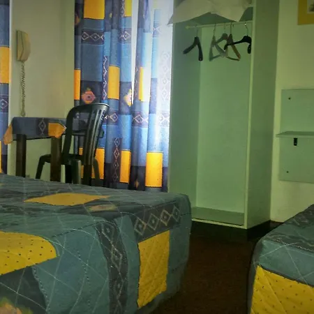 Du Chateau فندق لورد