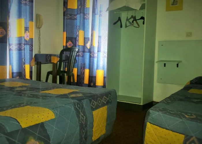 Du Chateau فندق لورد